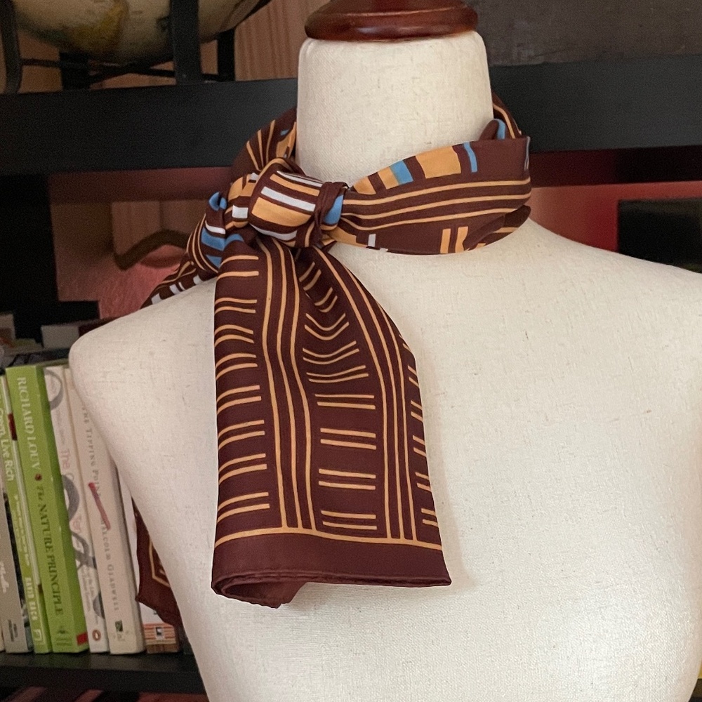 vintage scarf - Picture 2 of 6